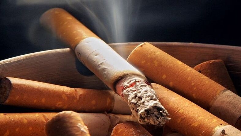 pálení cigaret a odvykání kouření